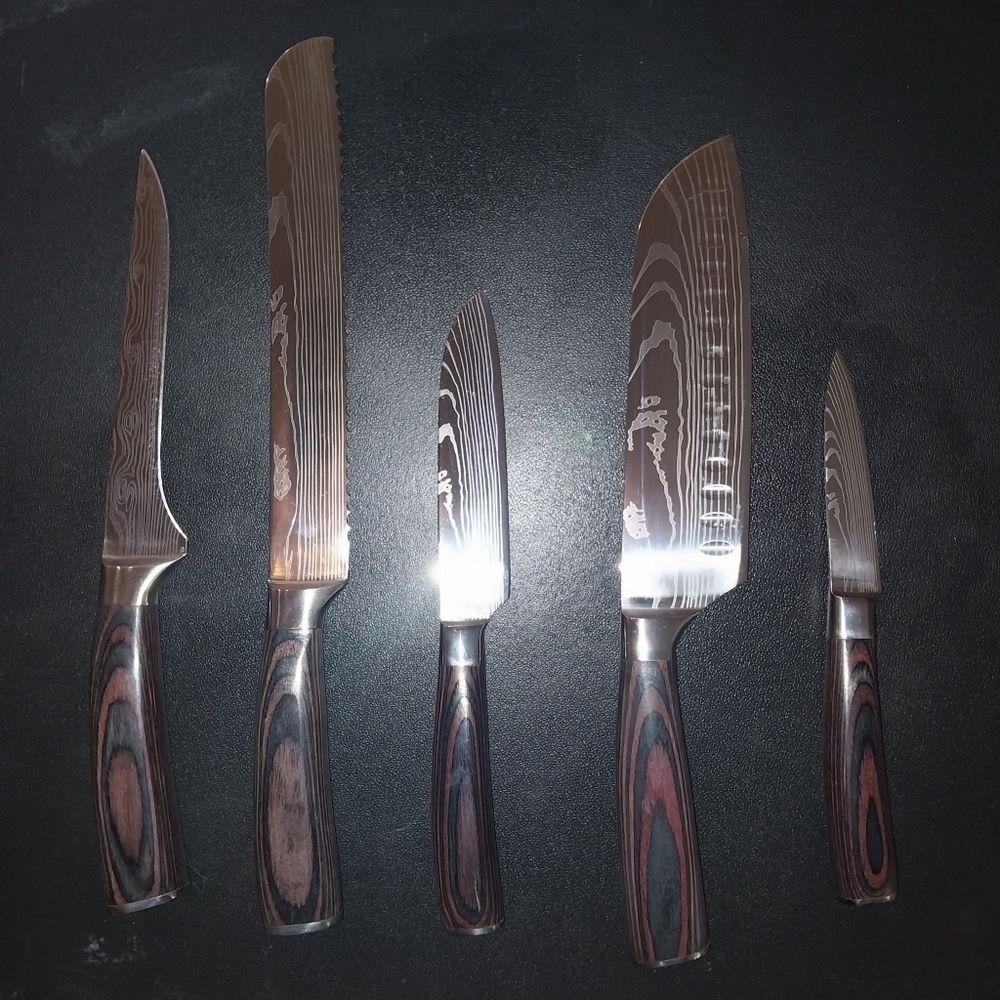 Japanese style knife set